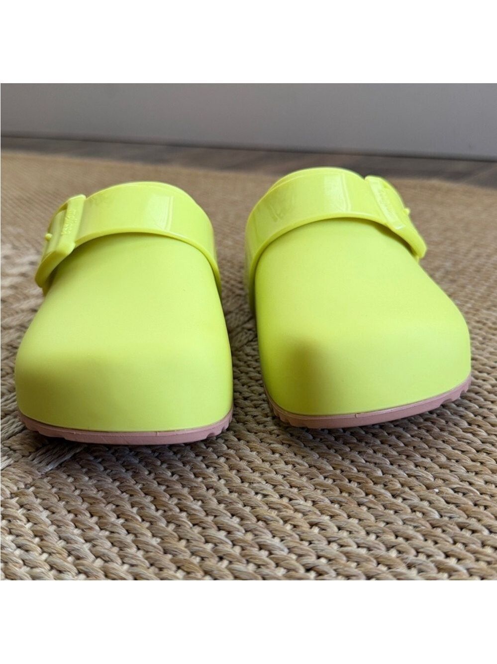 Mini Melissa Kids' Green/Brown Water Resistant Cozy Clog—13 - Picture 8 of 10